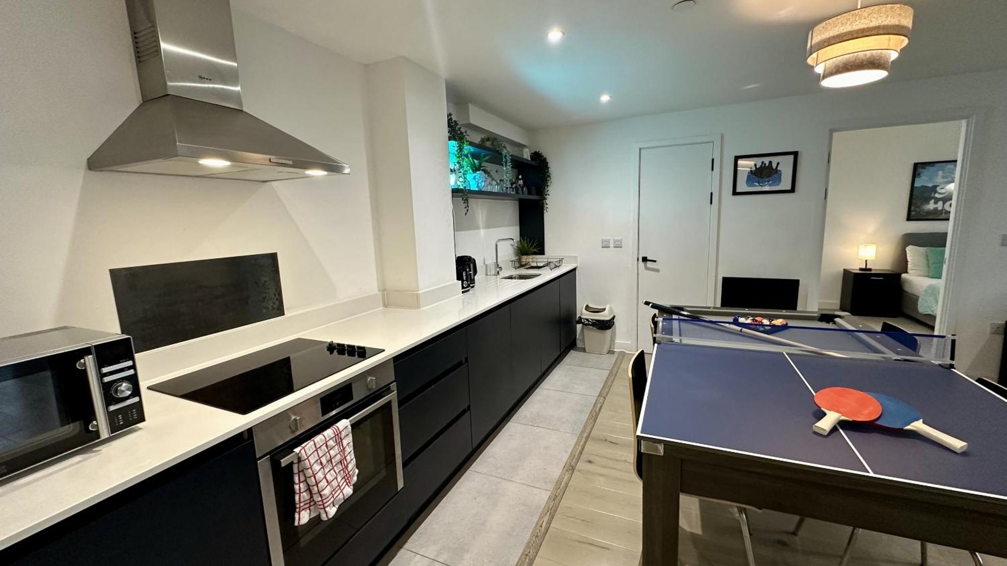 Lux Livin' Apartments - Luxury 2 Bed Apartment With Sky Garden Μάντσεστερ Εξωτερικό φωτογραφία