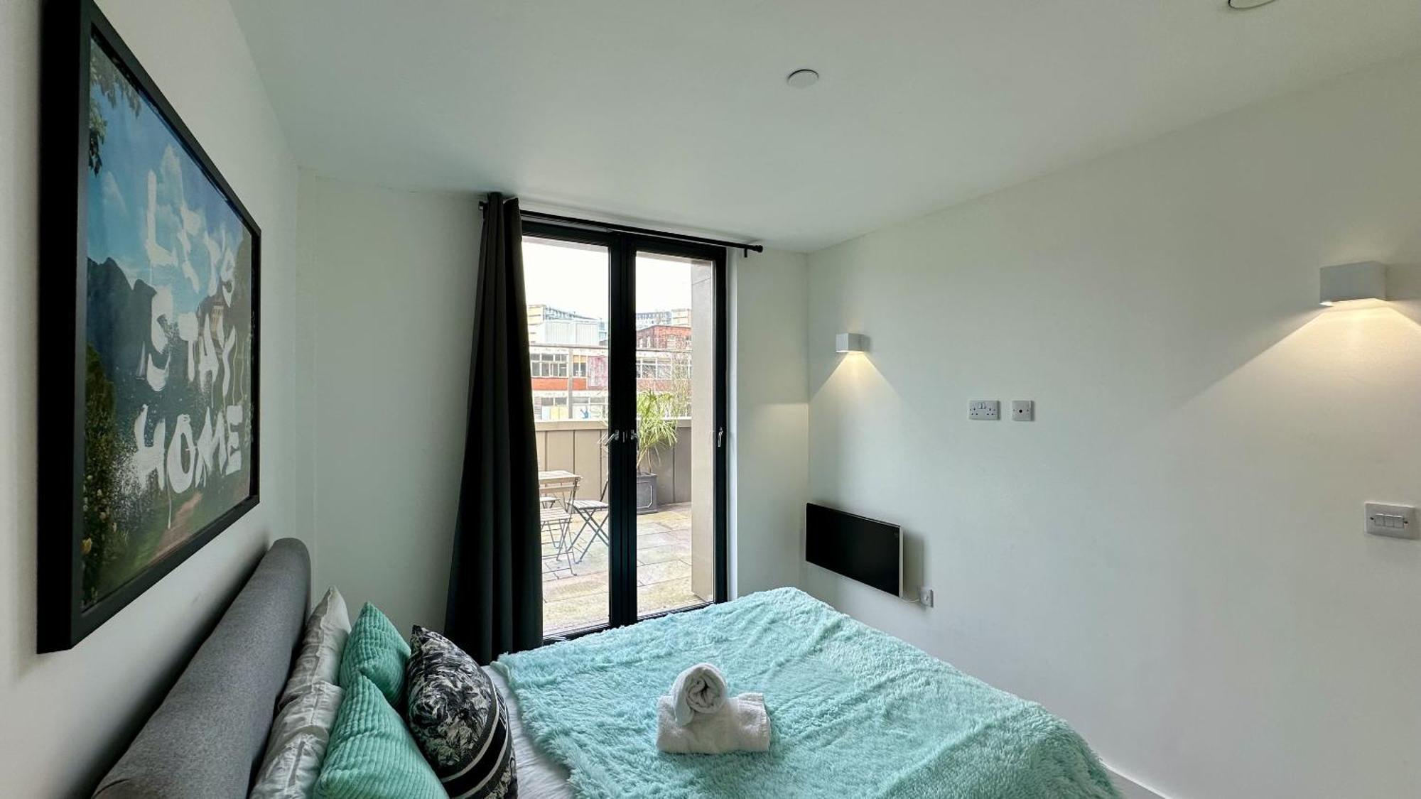 Lux Livin' Apartments - Luxury 2 Bed Apartment With Sky Garden Μάντσεστερ Εξωτερικό φωτογραφία