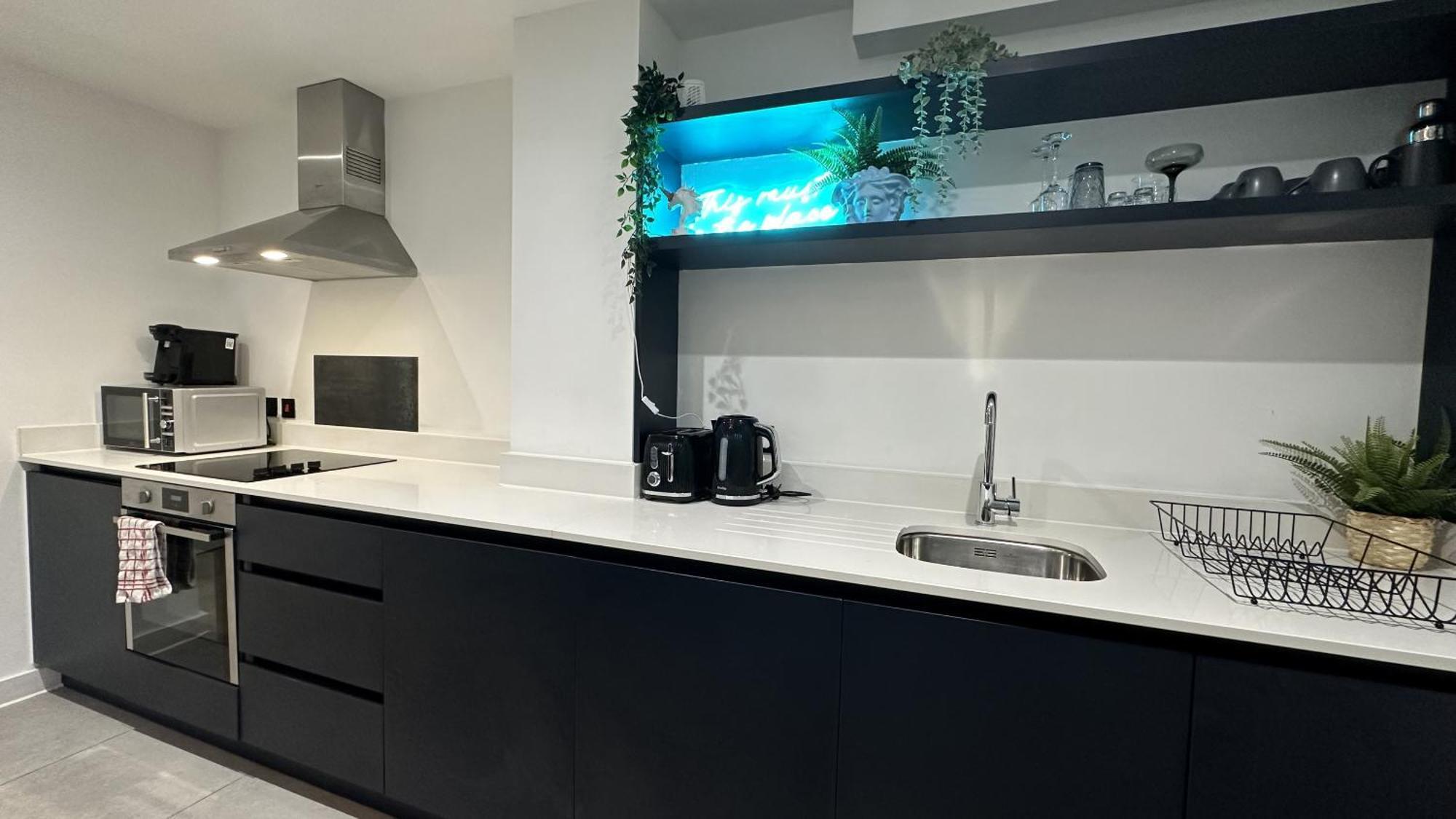Lux Livin' Apartments - Luxury 2 Bed Apartment With Sky Garden Μάντσεστερ Εξωτερικό φωτογραφία