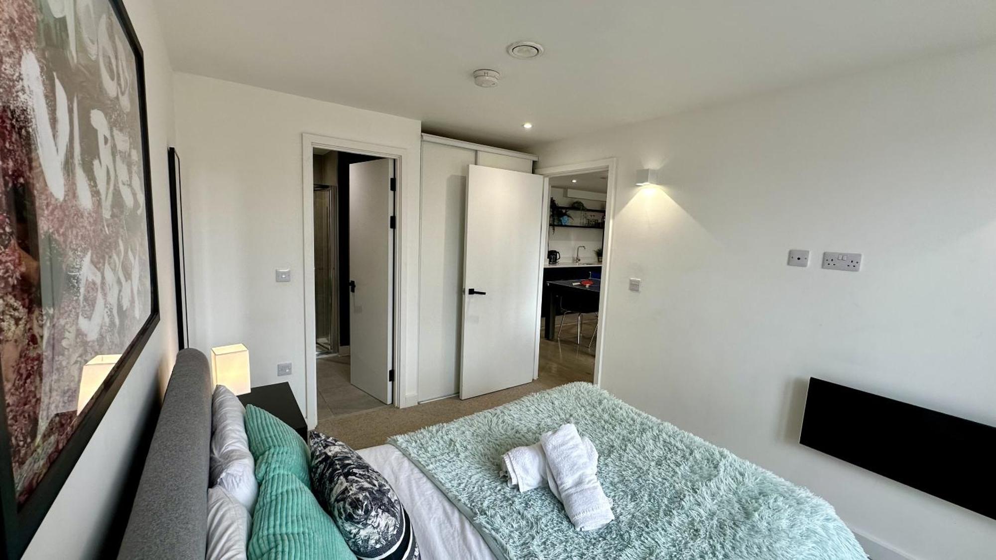 Lux Livin' Apartments - Luxury 2 Bed Apartment With Sky Garden Μάντσεστερ Εξωτερικό φωτογραφία